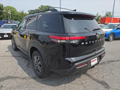 2025 Nissan Pathfinder SV 4WD