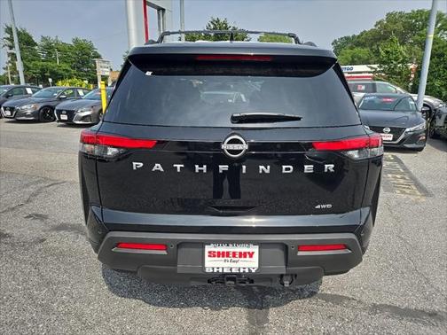 2025 Nissan Pathfinder SV 4WD