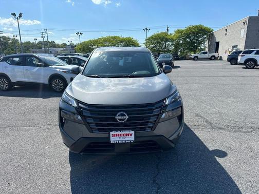 Gun Metallic 2026 Nissan Rogue SV
