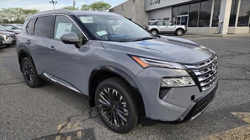 2025 Nissan Rogue Platinum