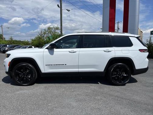 2022 Jeep Grand Cherokee L Altitude
