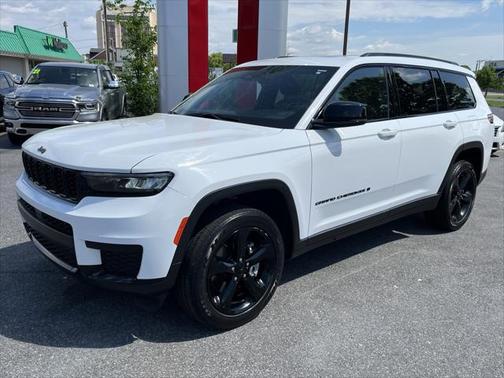 2022 Jeep Grand Cherokee L Altitude