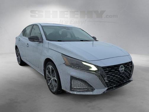 2023 Nissan Altima SR Intelligent AWD