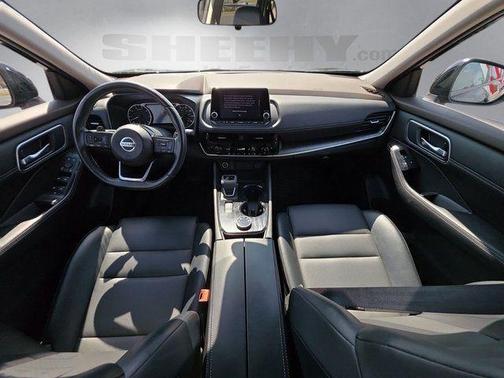 Super Black 2021 Nissan Rogue SV