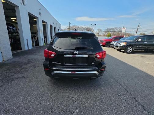 2020 Nissan Pathfinder SV 4WD