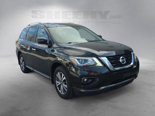 Magnetic Black Pearl 2020 Nissan Pathfinder SV 4WD