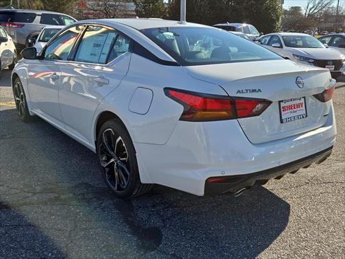 2025 Nissan Altima SR AWD