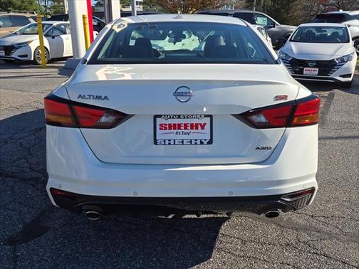 2025 Nissan Altima SR AWD