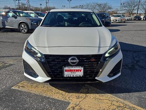 2025 Nissan Altima SR AWD