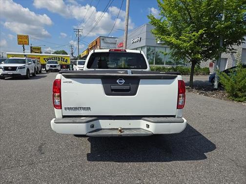 2017 Nissan Frontier S