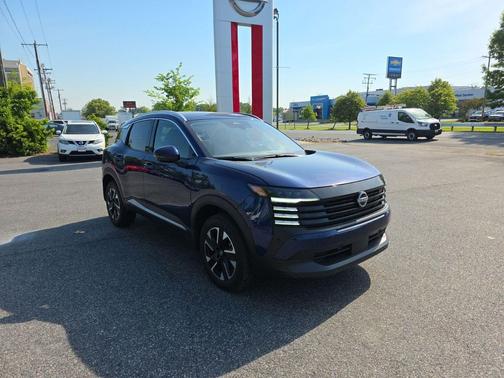 Deep Blue Pearl 2025 Nissan Kicks SR