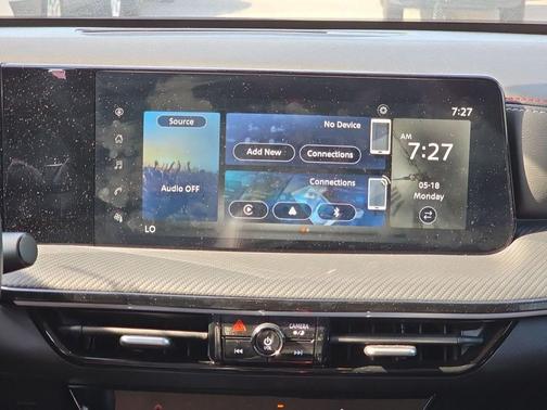 Deep Blue Pearl 2025 Nissan Kicks SR