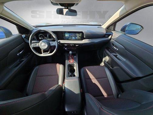 Deep Blue Pearl 2025 Nissan Kicks SR