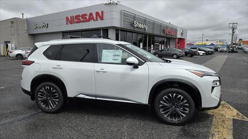 2025 Nissan Rogue Platinum