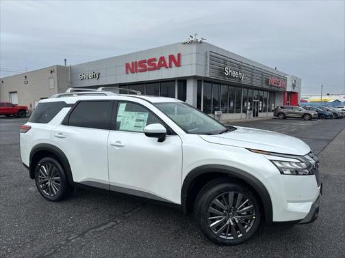 2025 Nissan Pathfinder SL 4WD