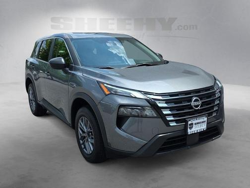 Gun Metallic 2024 Nissan Rogue S