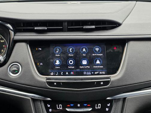 Crystal White Tricoat 2023 Cadillac XT5 Premium Luxury
