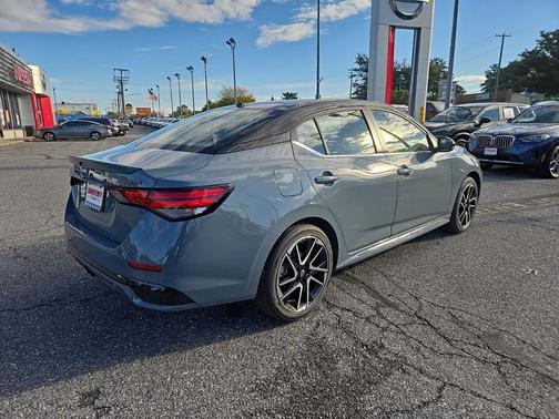2025 Nissan Sentra SR