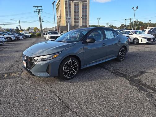 2025 Nissan Sentra SR