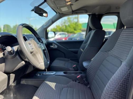 2021 Nissan Frontier SV