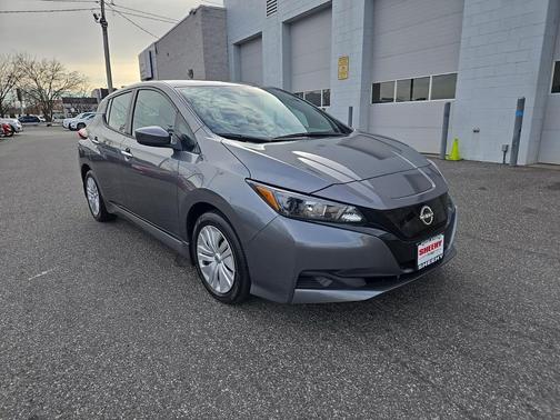 2024 Nissan Leaf S