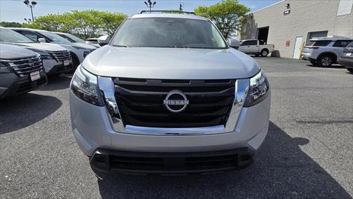 2025 Nissan Pathfinder SV 4WD