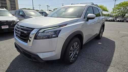 2025 Nissan Pathfinder SV 4WD