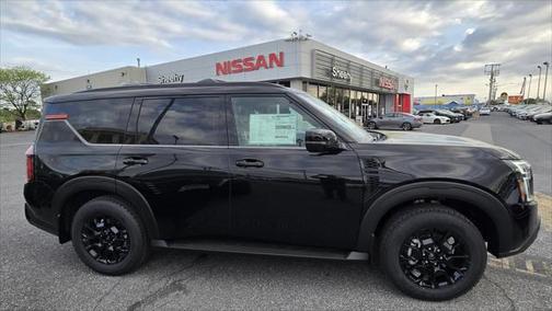 2025 Nissan Armada PRO-4X 4WD