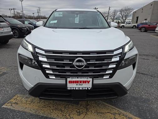 2025 Nissan Rogue SV