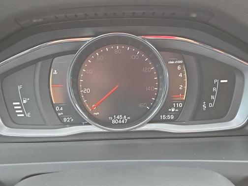 2018 Volvo V60 Cross Country T5