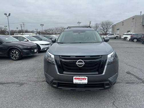 2025 Nissan Pathfinder SV 4WD