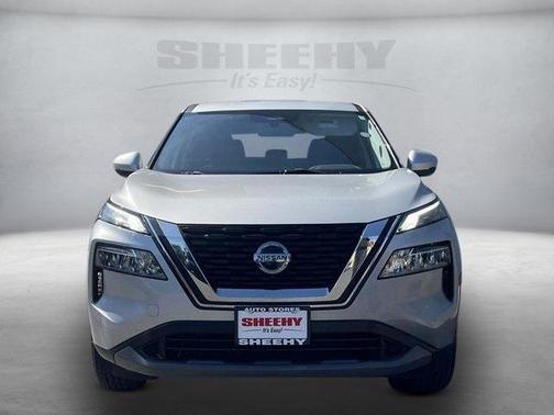 Brilliant Silver Metallic 2021 Nissan Rogue SV