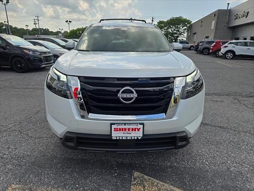 2025 Nissan Pathfinder SV 4WD