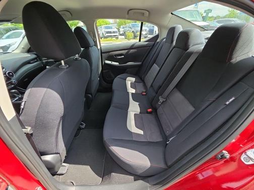 Scarlet Ember Tintcoat 2024 Nissan Sentra SR