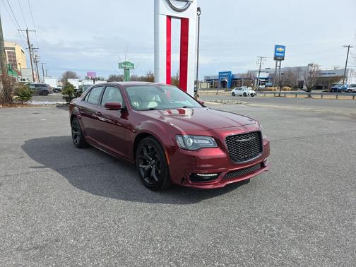 2022 Chrysler 300 Touring