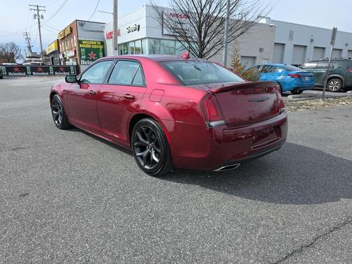 2022 Chrysler 300 Touring