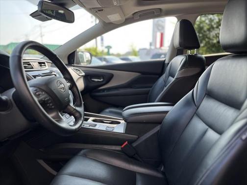 2023 Nissan Murano SL FWD