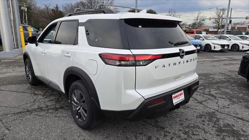 2025 Nissan Pathfinder SV 4WD