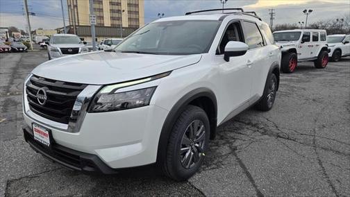 2025 Nissan Pathfinder SV 4WD
