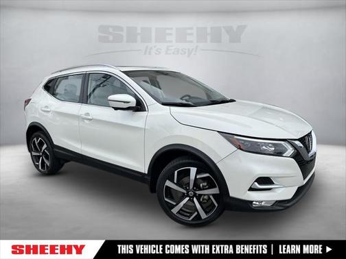 2022 Nissan Rogue Sport SL
