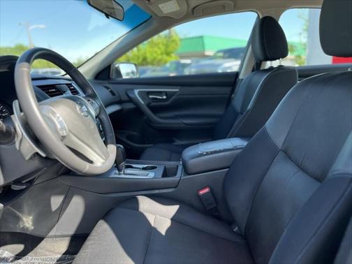 2017 Nissan Altima 2.5 SR