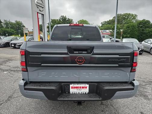 2025 Nissan Frontier PRO-4X