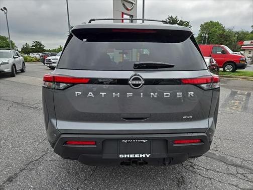 2025 Nissan Pathfinder SV 4WD