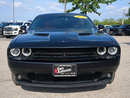2020 Dodge Challenger SXT