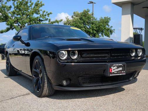 2020 Dodge Challenger SXT