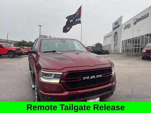 Delmonico Red Pearlcoat 2020 RAM 1500 Laramie