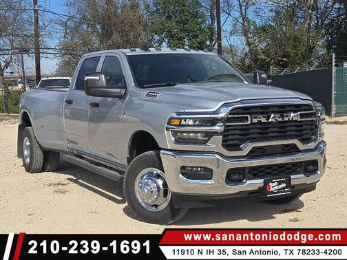 2026 RAM 3500 Tradesman Crew Cab 4x4 8' Box