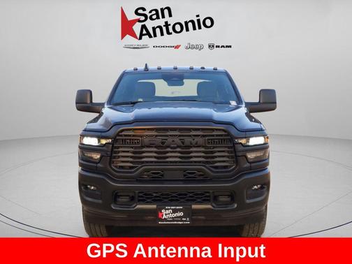 2026 RAM 2500 Tradesman Crew Cab 4x4 6'4' Box