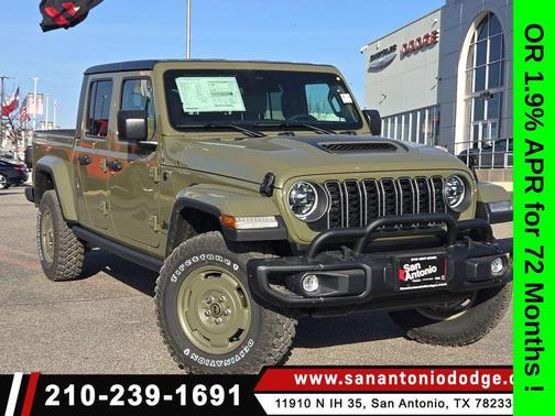 2026 Jeep Gladiator Sport