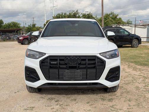 2024 Audi Q5 40 Premium Plus
